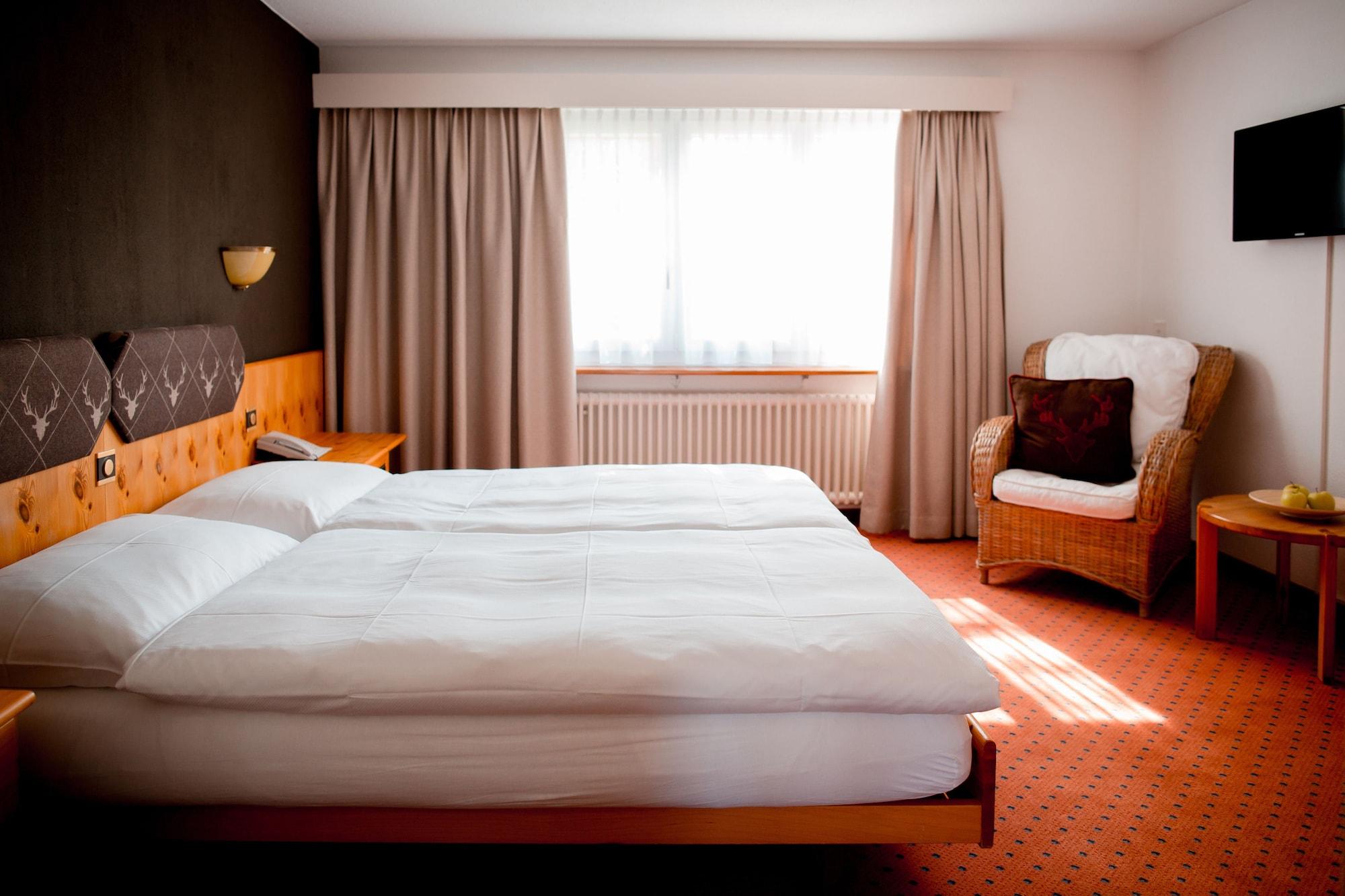 Hotel Sport Klosters Eksteriør bilde