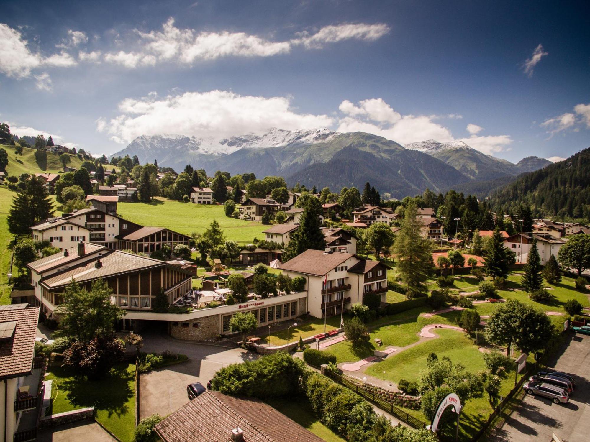 Hotel Sport Klosters Eksteriør bilde